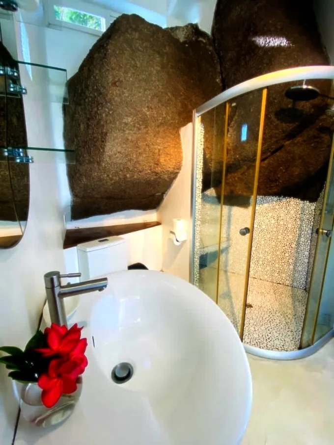 Luxury Resort Bathroom Sink - The Gardenia Villa at Monkey Flower Villas Koh Tao