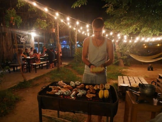 koh tao barbeque on the beach